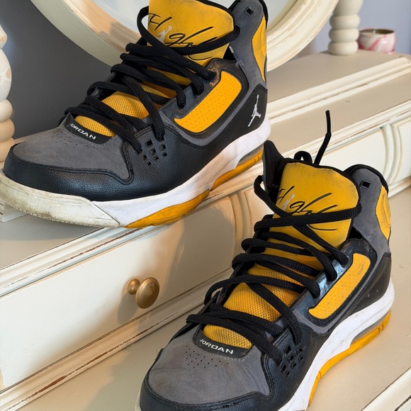 Air Jordan Flight 23 RST - Picture 3 of 6